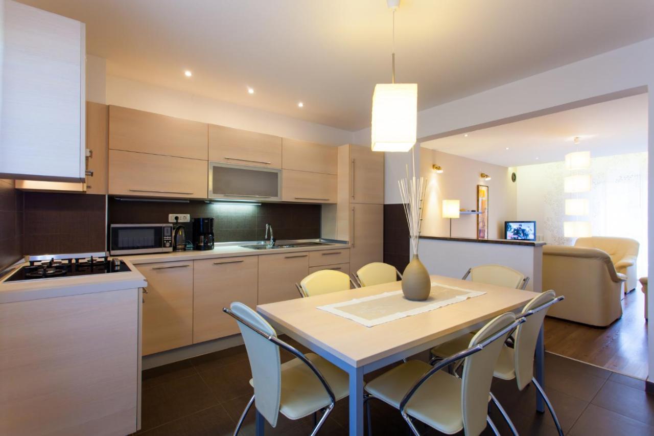 Apartments Banic Porec Bagian luar foto