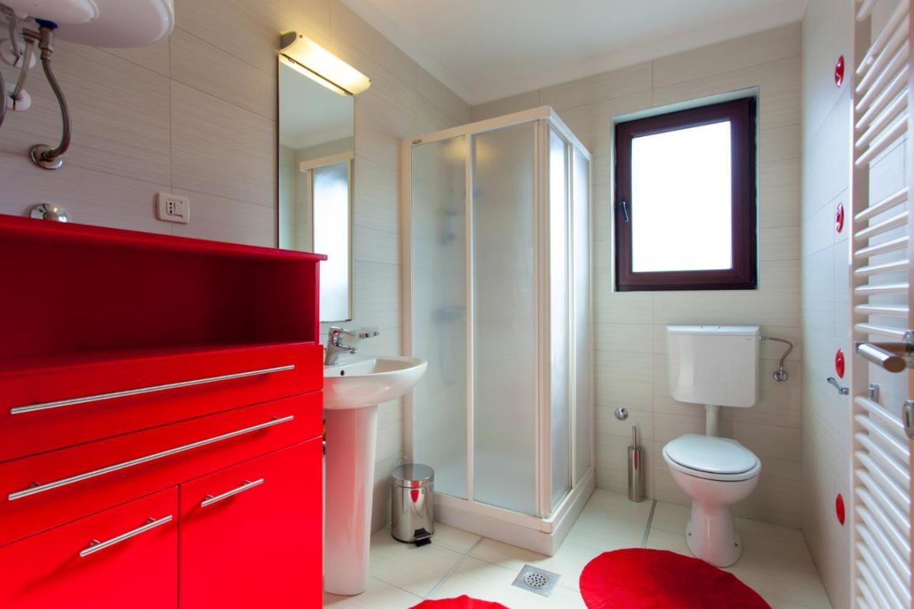 Apartments Banic Porec Bagian luar foto